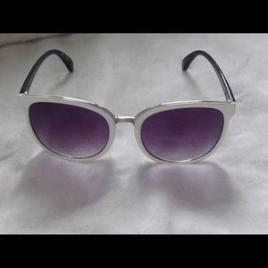BCBG MAXAZRIA Seductive Cat-eye Sunglasses White